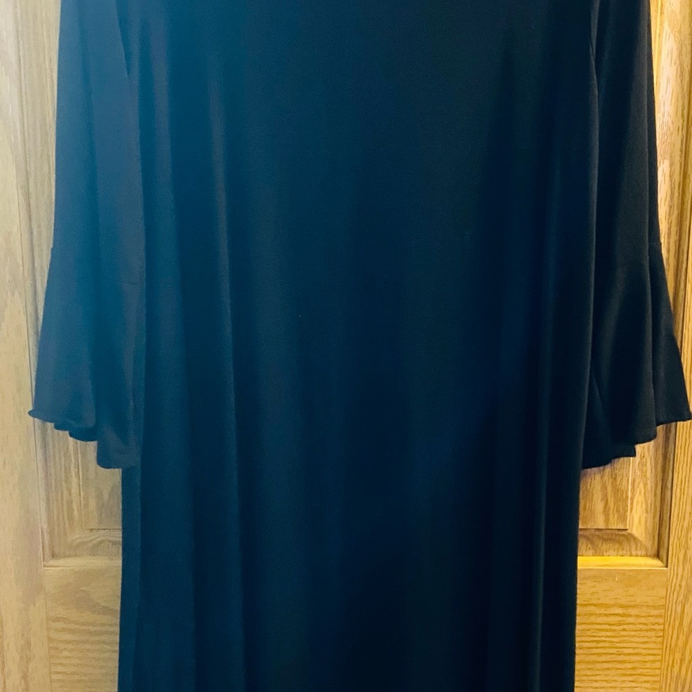 Elegant Black Dress